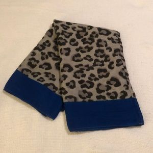 Women’s Old Navy Animal Print Scarf